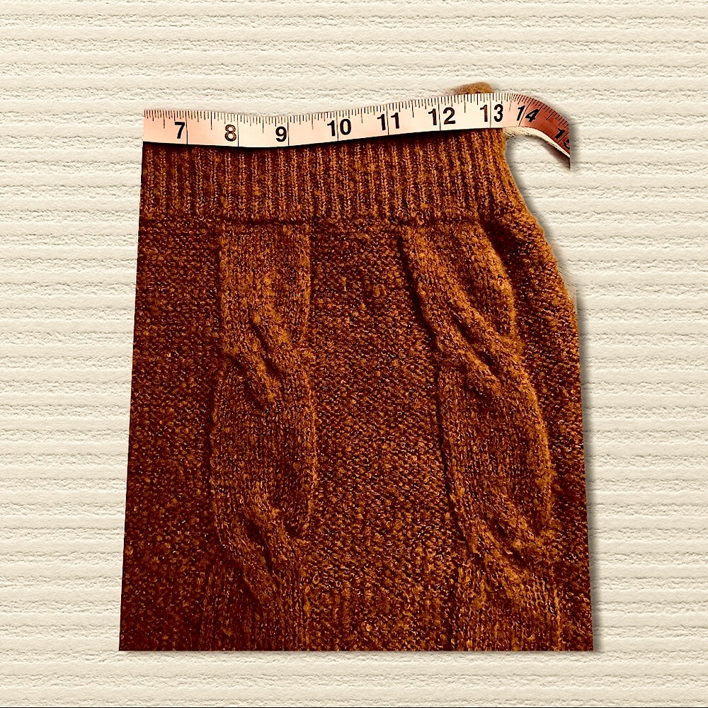 NWT urban outfitters Cable knit sweater skirt - Picture 5 of 9